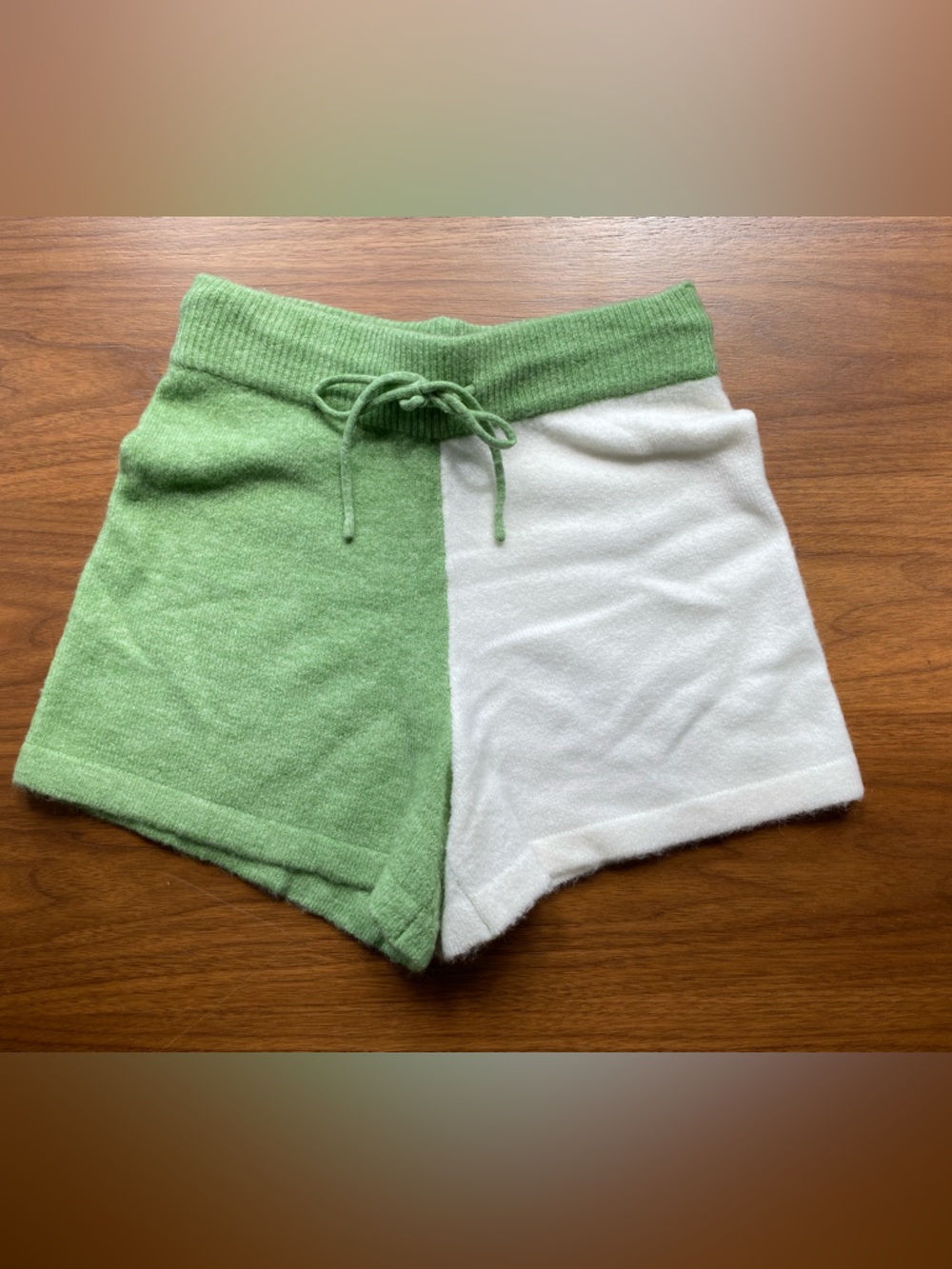 Anthropologie Green and White Colorblock  Knit Shorts